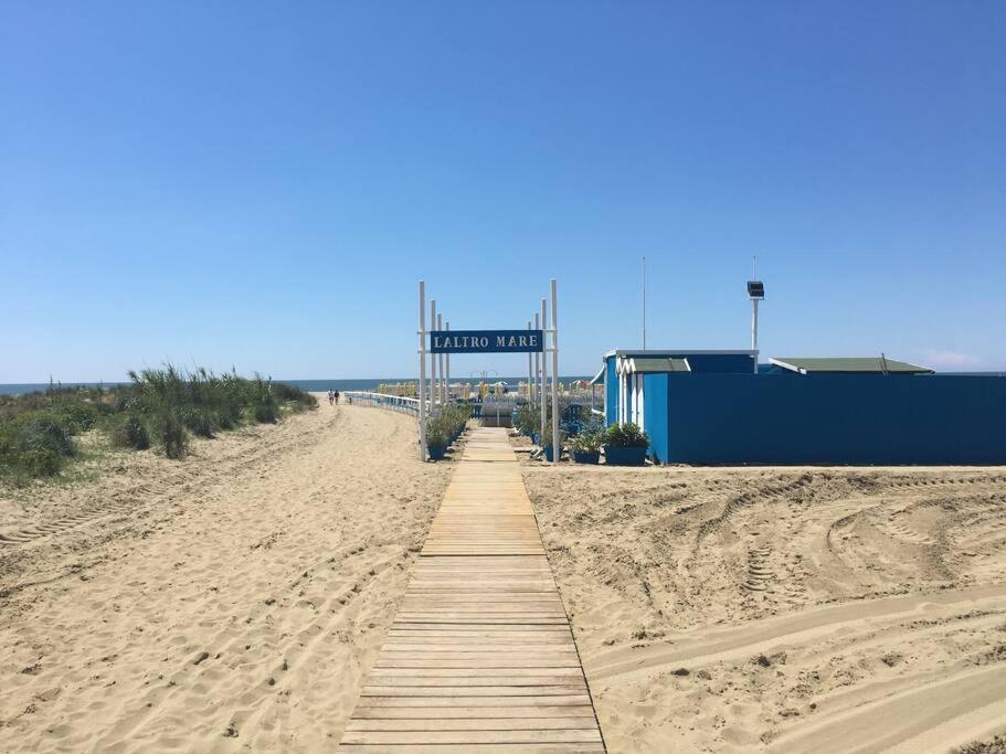 Familie Chalet In Toscane, Aan Zee, Aangeboden Door Micasatoscana Viareggio Exterior photo